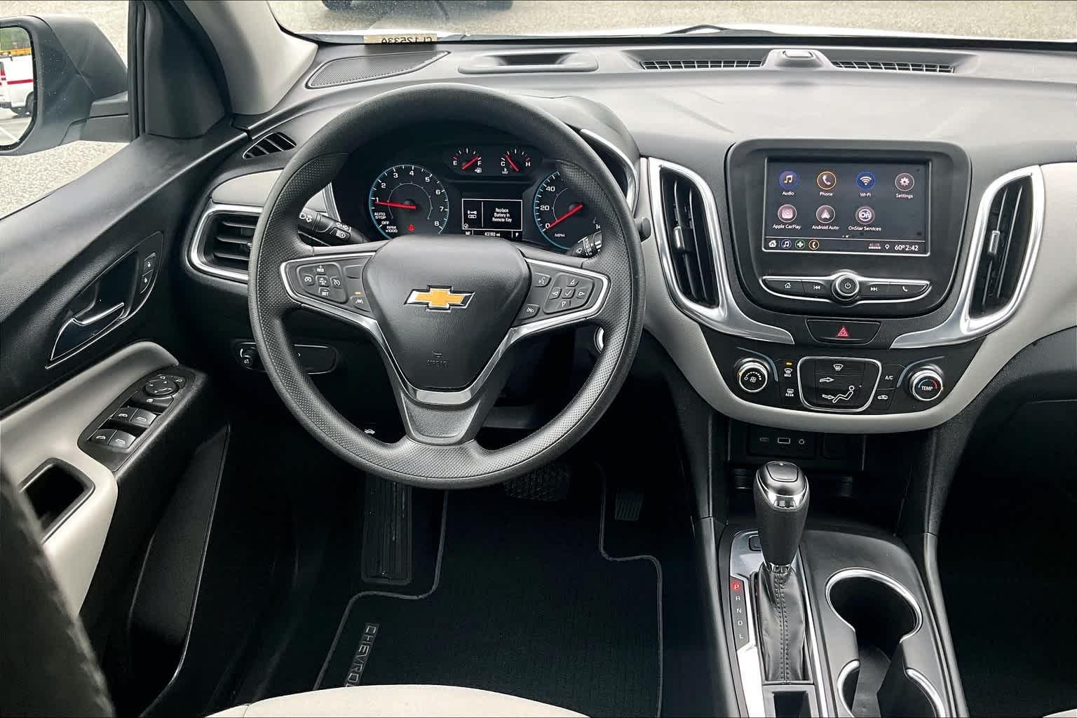 2021 Chevrolet Equinox LS - Photo 17