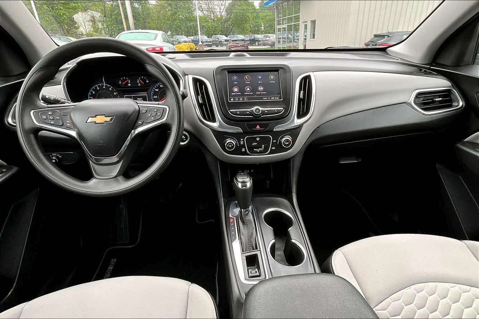 2021 Chevrolet Equinox LS - Photo 21