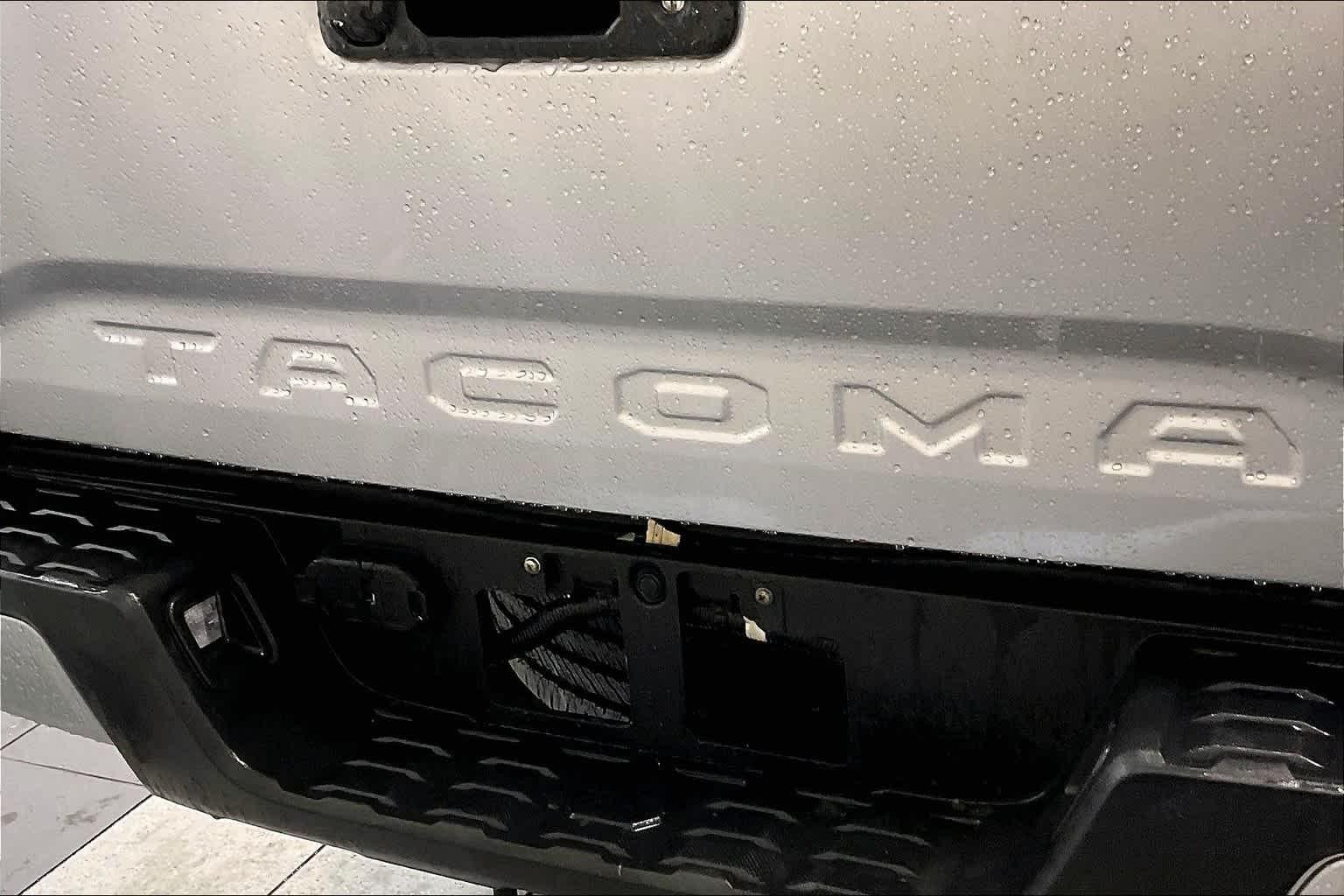 2021 Toyota Tacoma SR Double Cab 5 Bed V6 AT - Photo 27