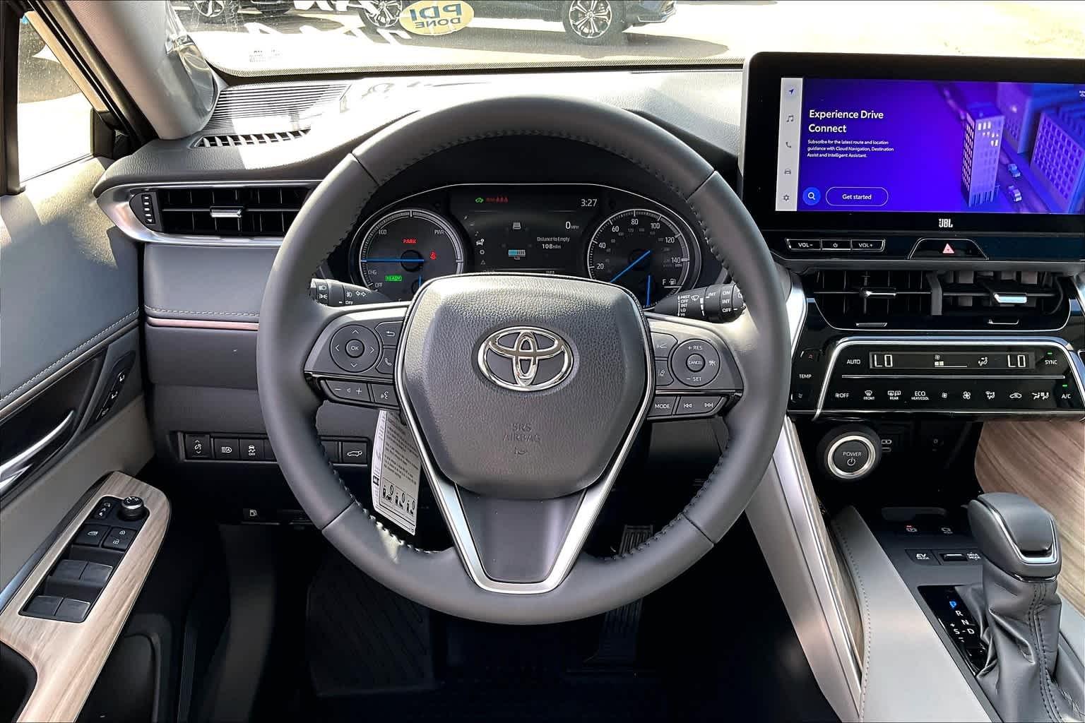 2024 Toyota Venza XLE - Photo 8