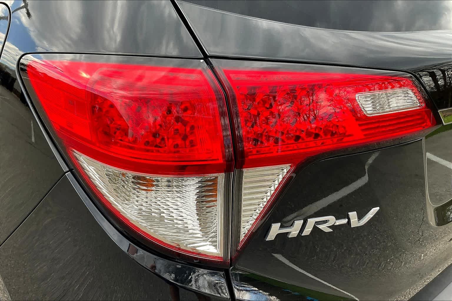 2021 Honda HR-V EX - Photo 33