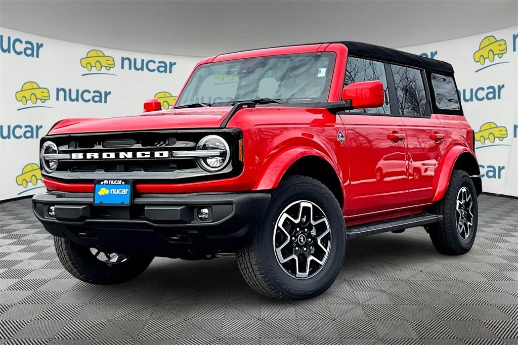 2024 Ford Bronco Outer Banks - Photo 3
