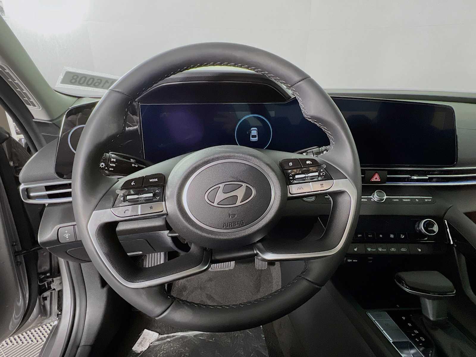 2024 Hyundai Elantra SEL - Photo 7
