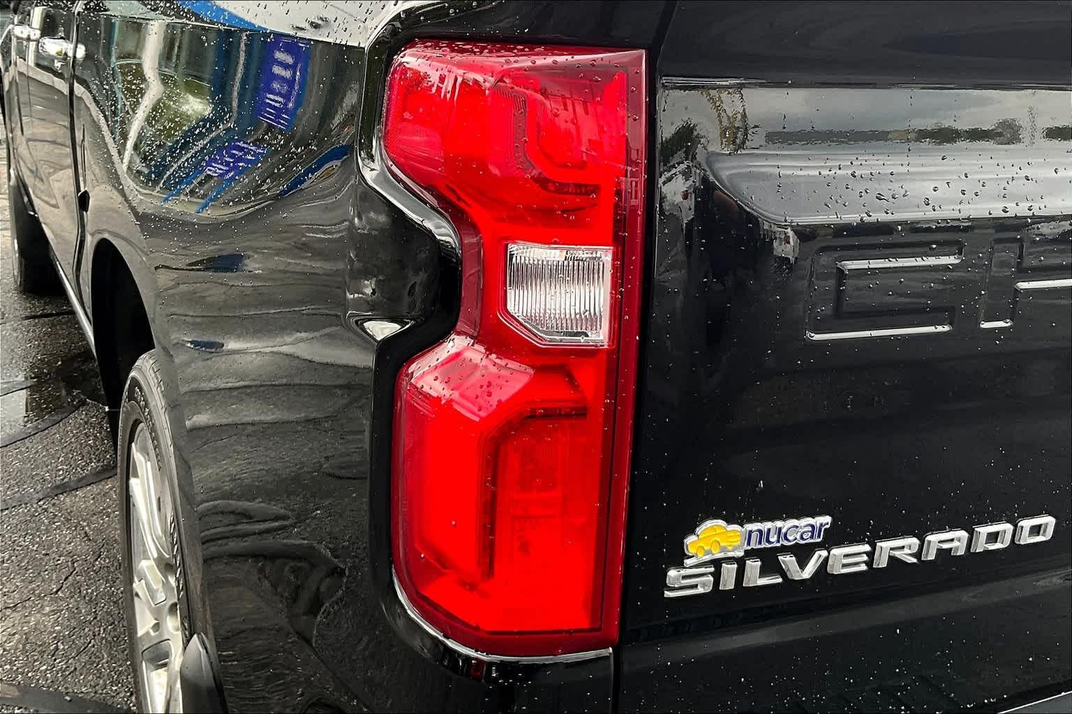 2019 Chevrolet Silverado 1500 High Country 4WD Crew Cab 147 - Photo 34