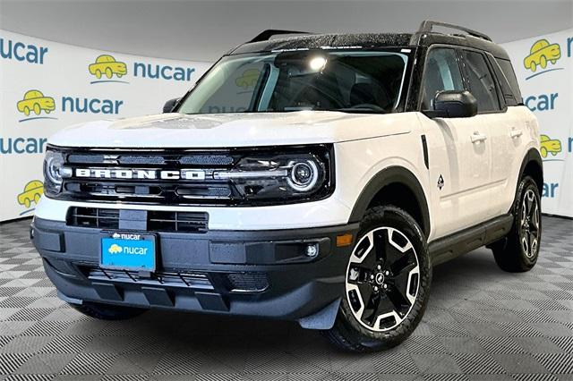 2024 Ford Bronco Sport Outer Banks - Photo 2