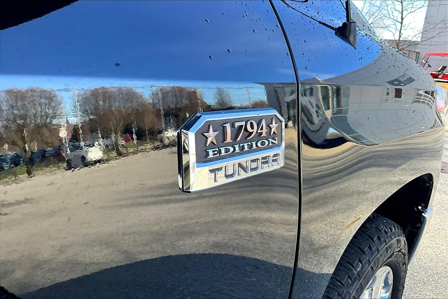 2019 Toyota Tundra 1794 Edition CrewMax 5.5 Bed 5.7L - Photo 27