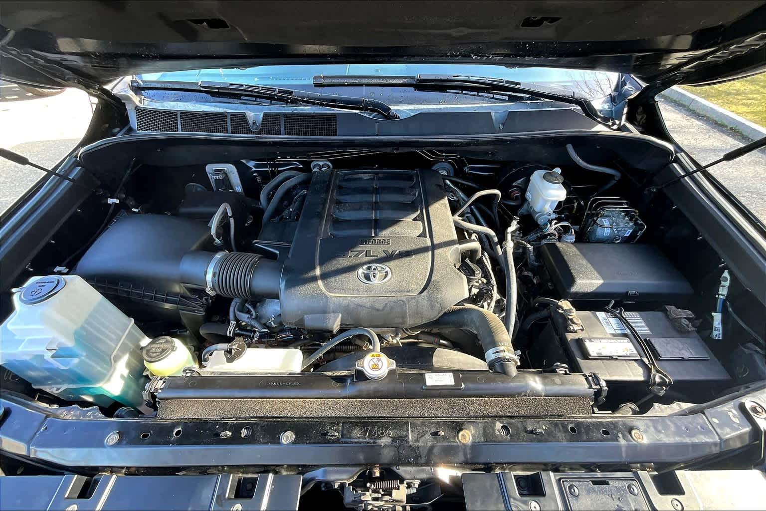 2019 Toyota Tundra 1794 Edition CrewMax 5.5 Bed 5.7L - Photo 28