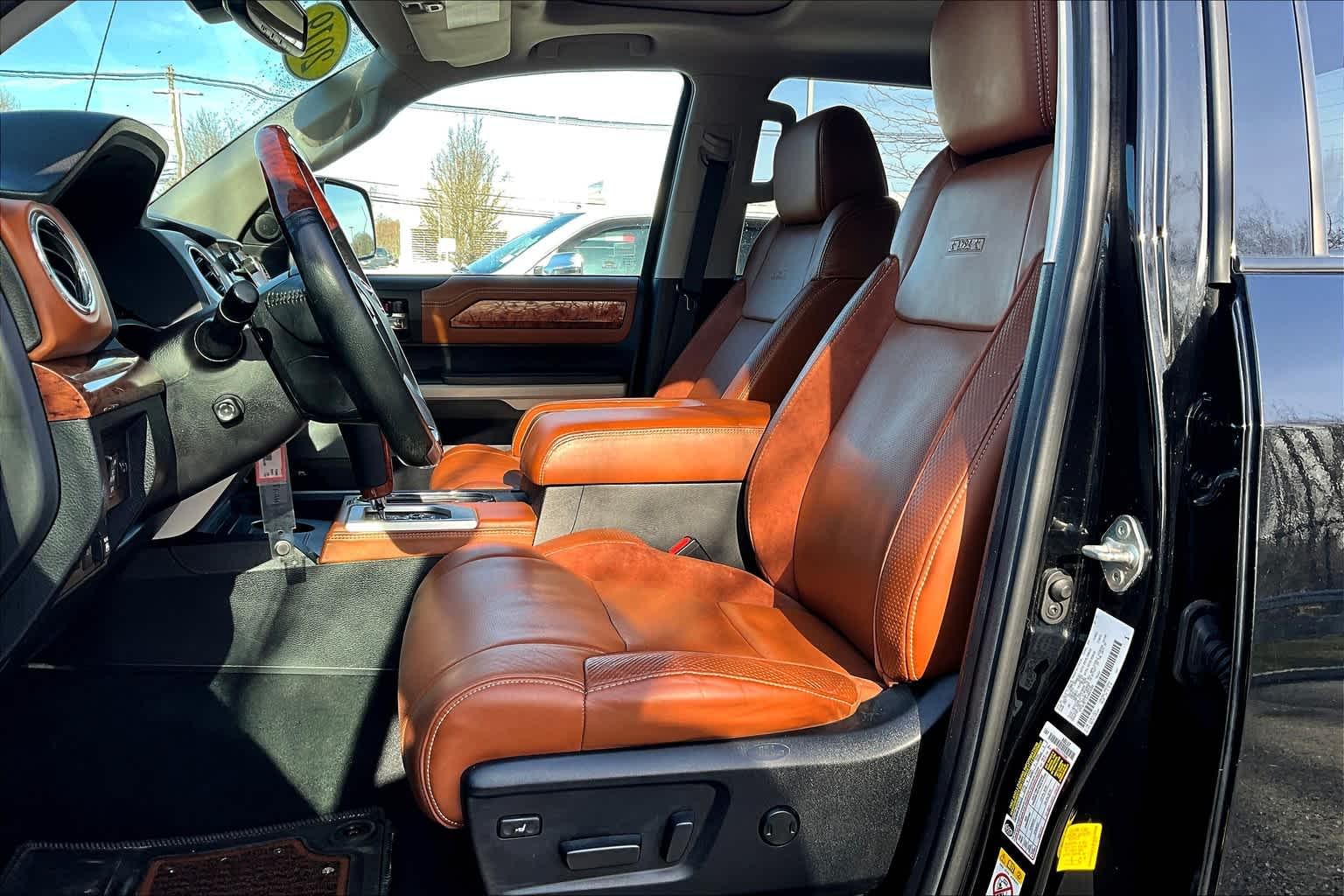 2019 Toyota Tundra 1794 Edition CrewMax 5.5 Bed 5.7L - Photo 10