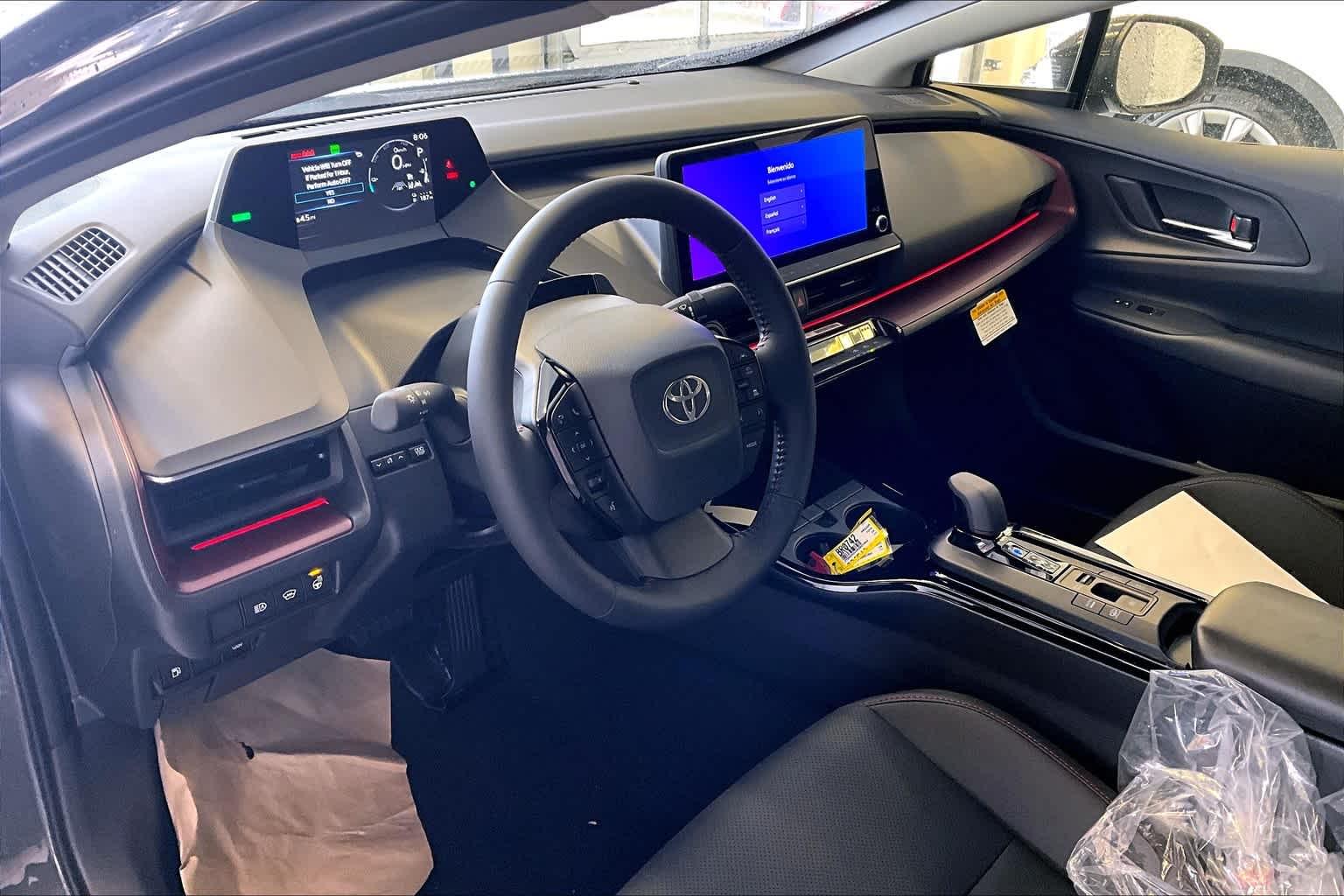 2024 Toyota Prius Prime XSE - Photo 8
