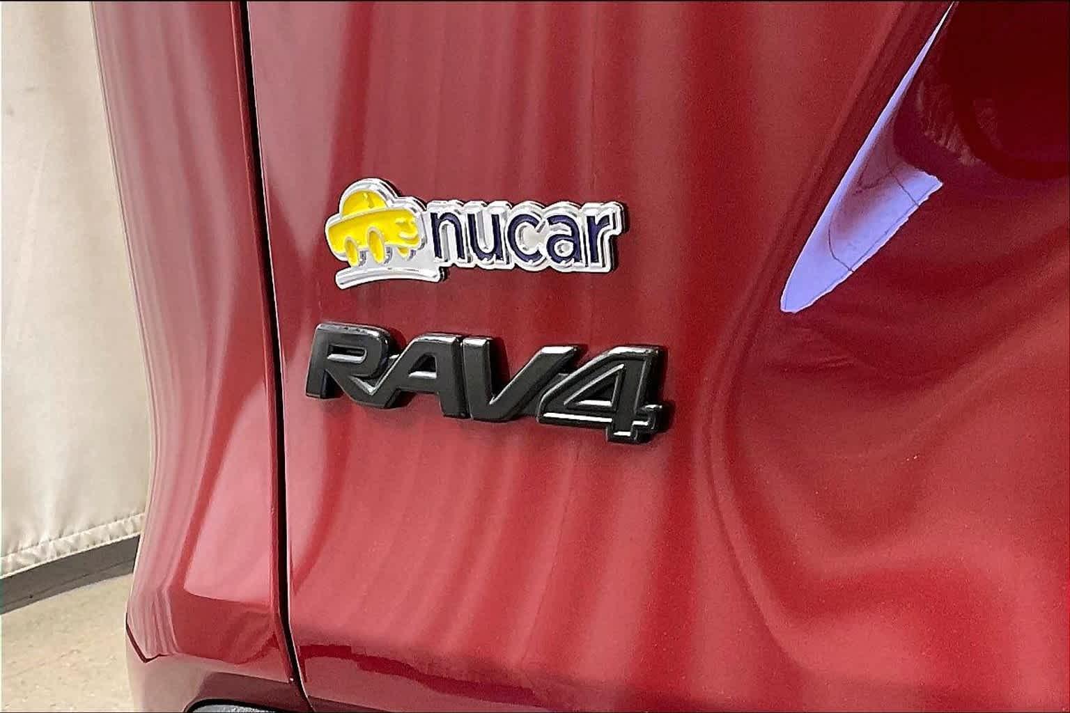 2019 Toyota RAV4 XLE Premium - Photo 29