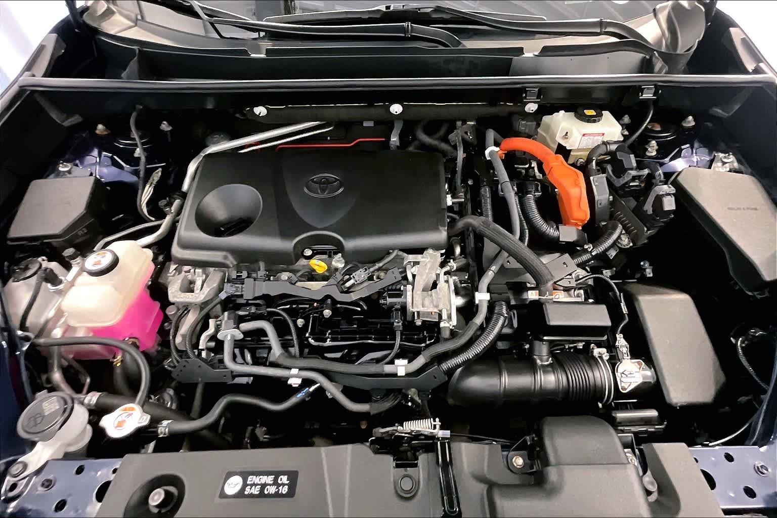 2019 Toyota RAV4 Hybrid Limited - Photo 30