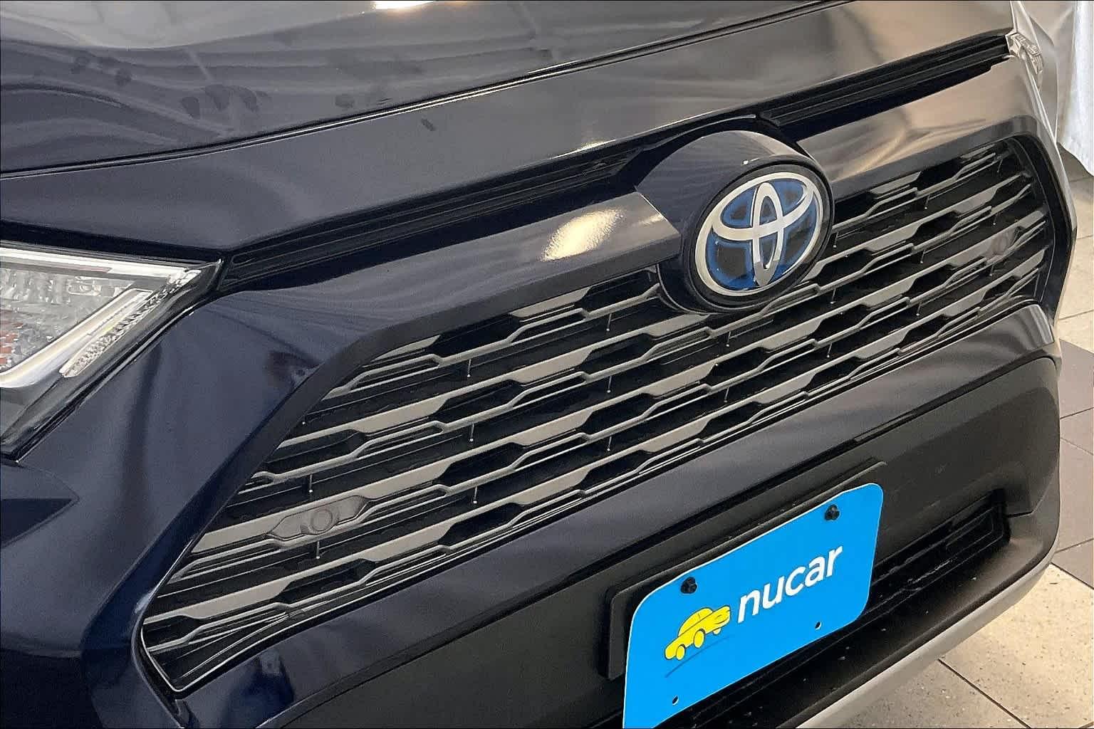 2019 Toyota RAV4 Hybrid Limited - Photo 32