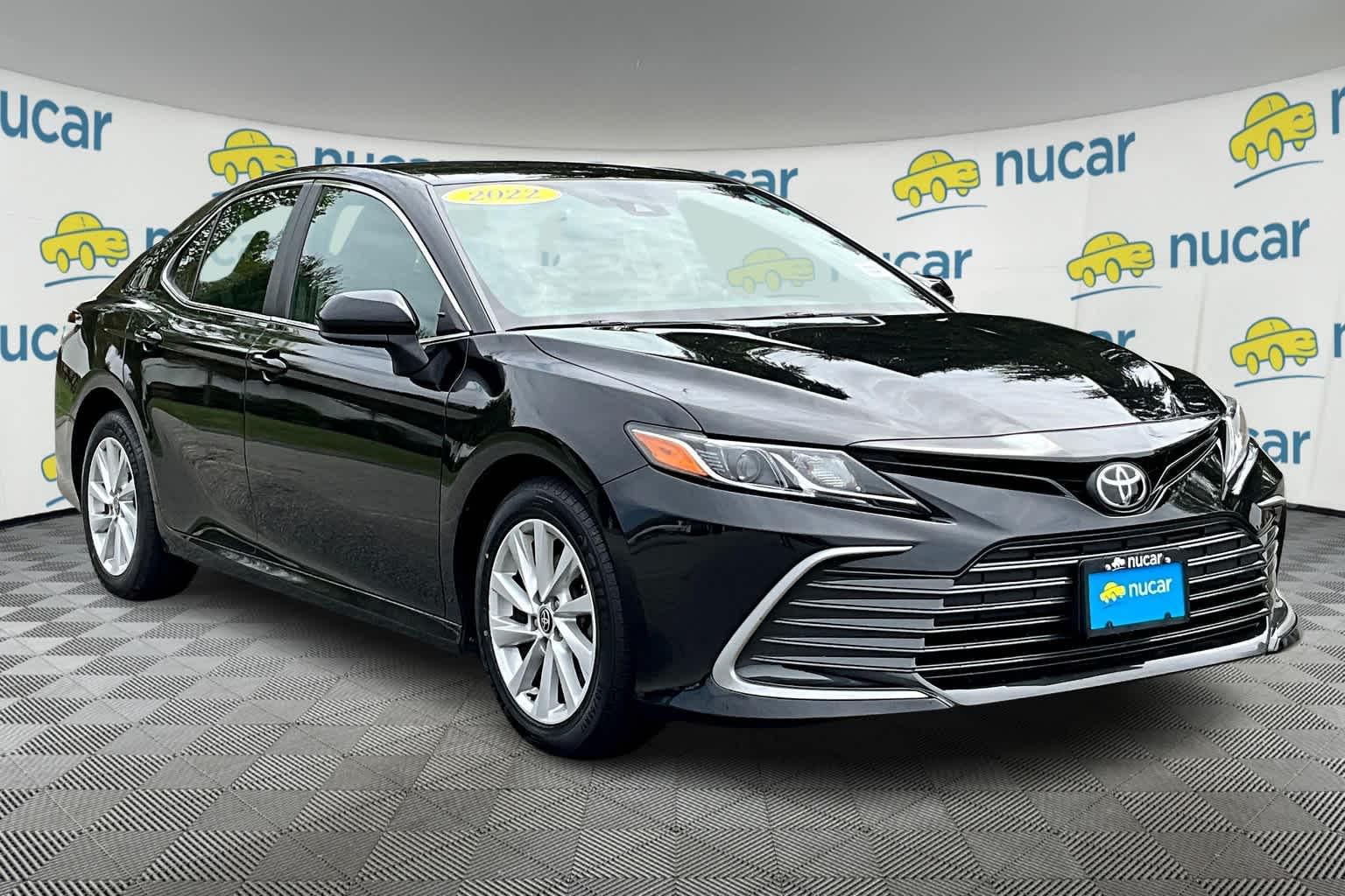 2022 Toyota Camry LE - Photo 1