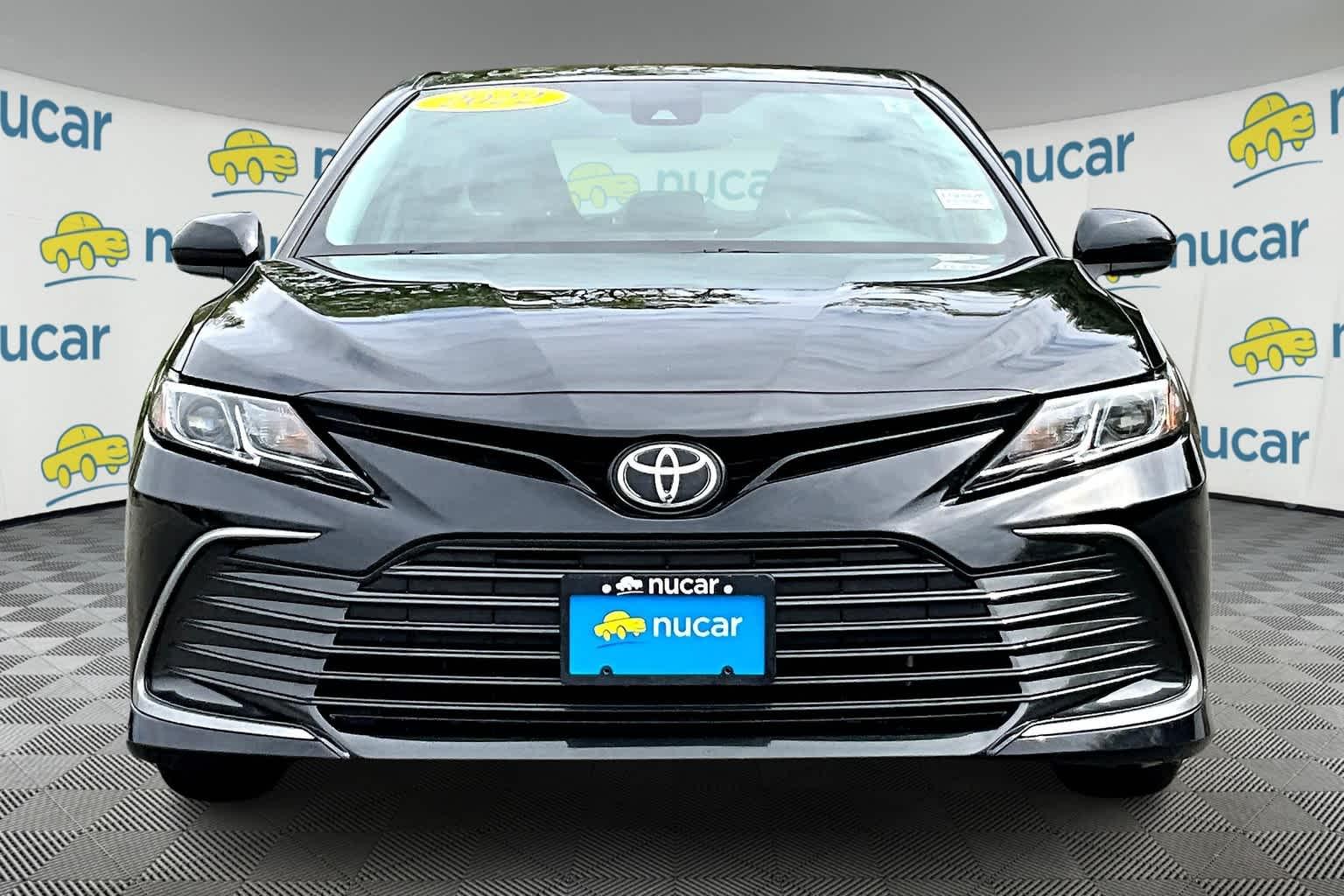 2022 Toyota Camry LE - Photo 2