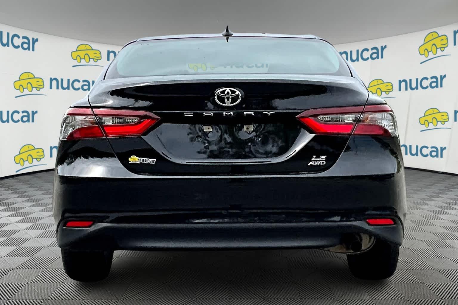 2022 Toyota Camry LE - Photo 5