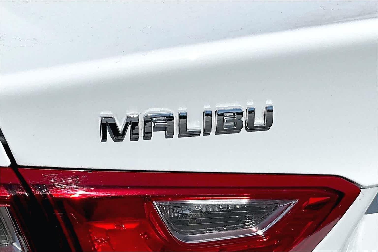 2021 Chevrolet Malibu LS - Photo 28