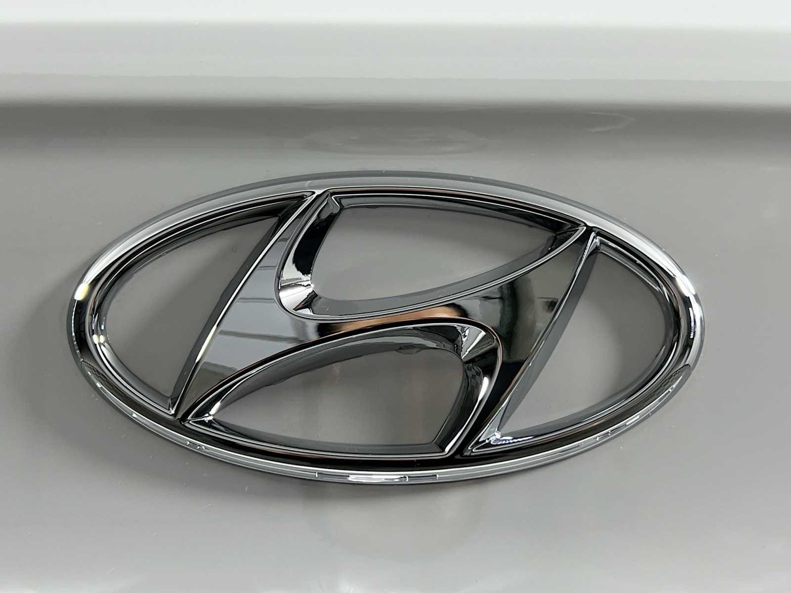 2024 Hyundai Venue SEL - Photo 17