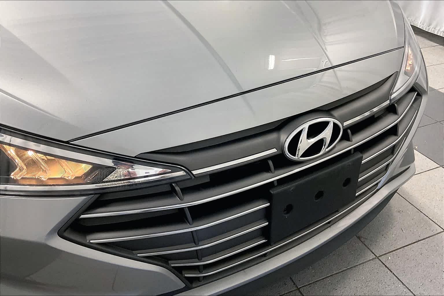 2020 Hyundai Elantra Value Edition - Photo 31