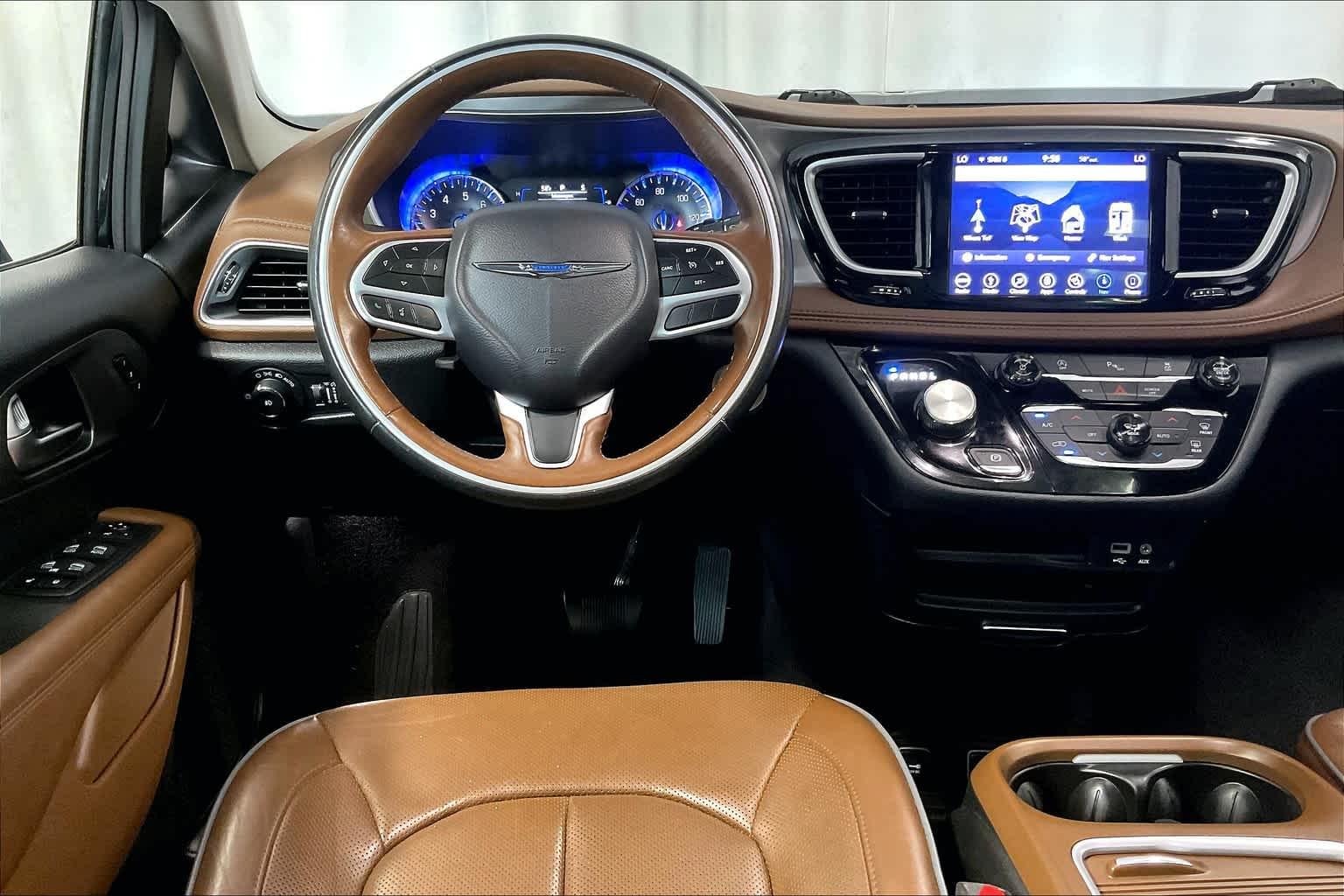 2019 Chrysler Pacifica Limited - Photo 18