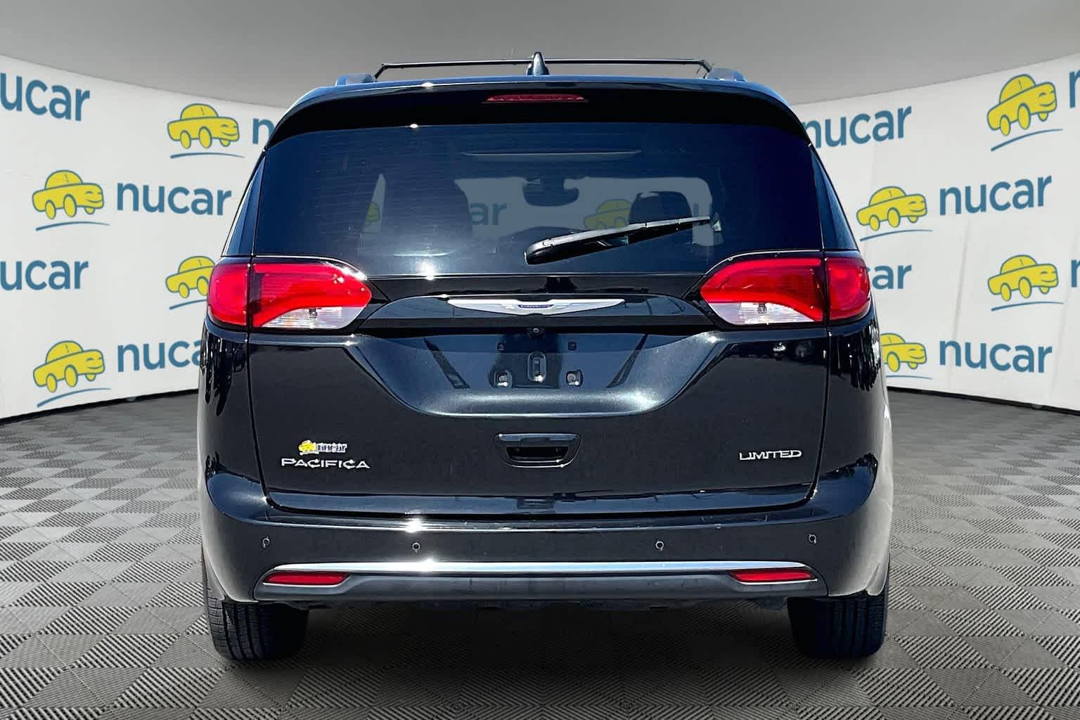 2019 Chrysler Pacifica Limited - Photo 5