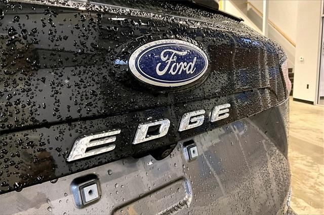 2022 Ford Edge SEL - Photo 8