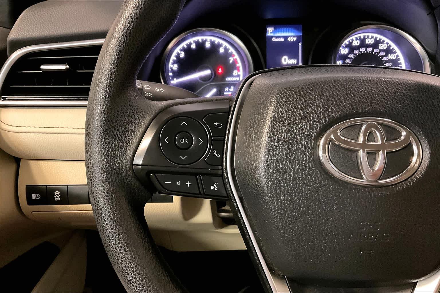 2018 Toyota Camry LE - Photo 22