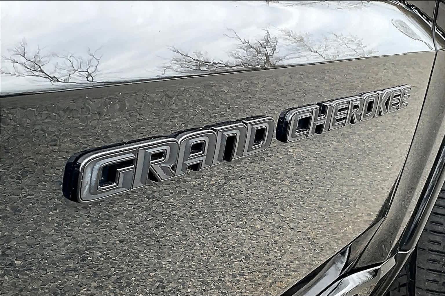 2018 Jeep Grand Cherokee Altitude - Photo 28