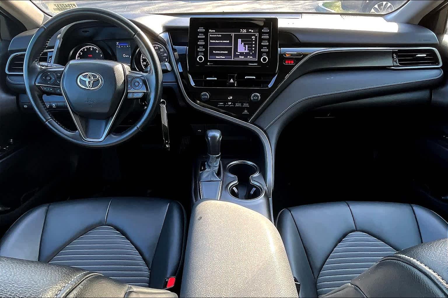 2021 Toyota Camry SE - Photo 21
