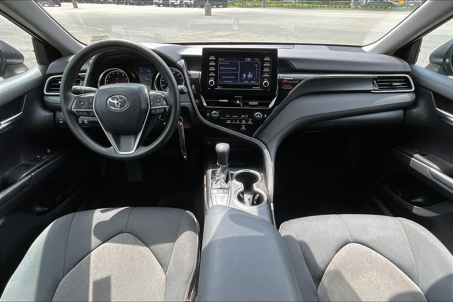 2023 Toyota Camry LE - Photo 21