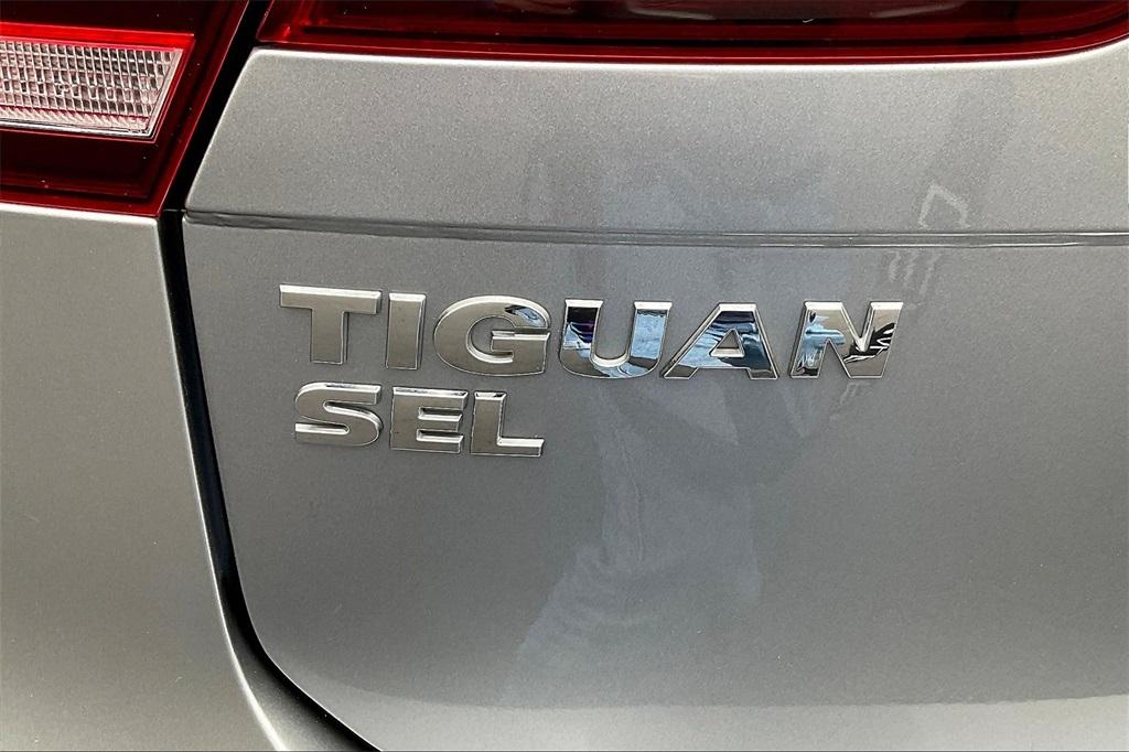 2021 Volkswagen Tiguan 2.0T SEL - Photo 30