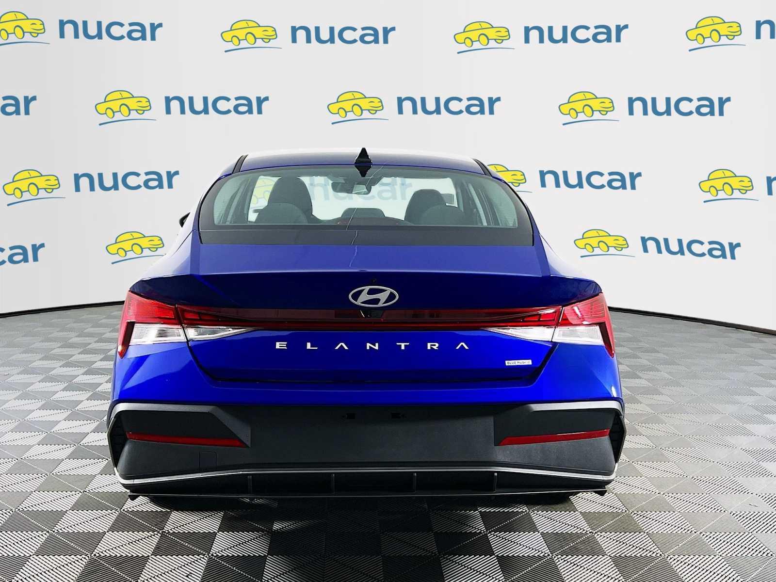 2024 Hyundai Elantra Hybrid Blue - Photo 5