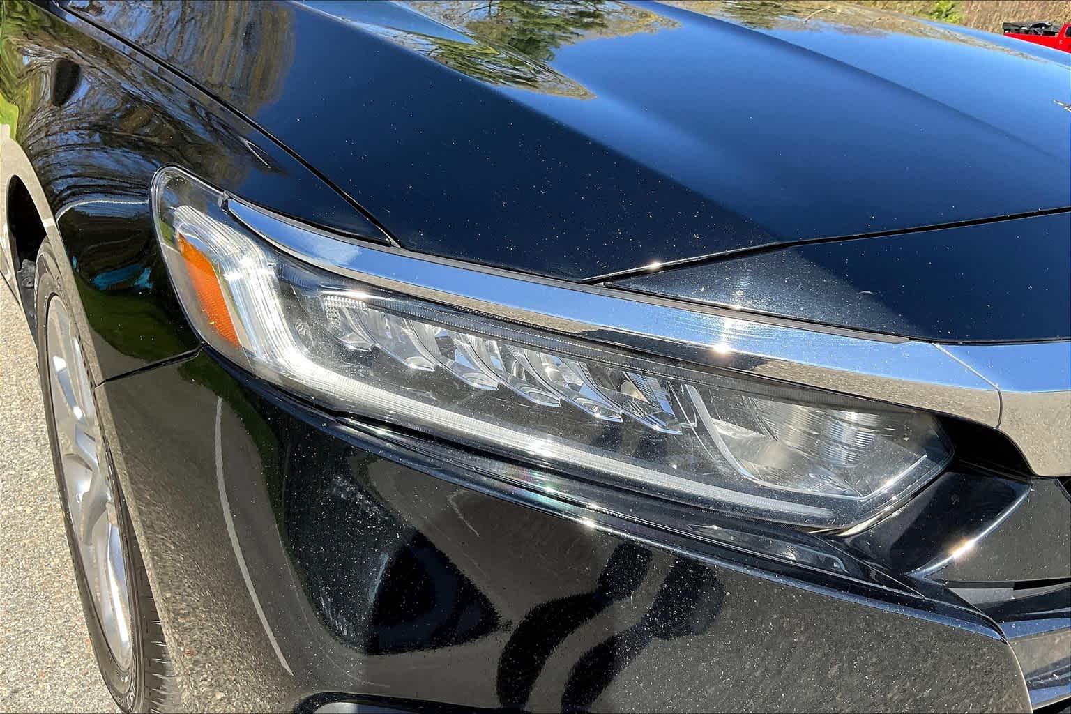 2018 Honda Accord LX 1.5T - Photo 30