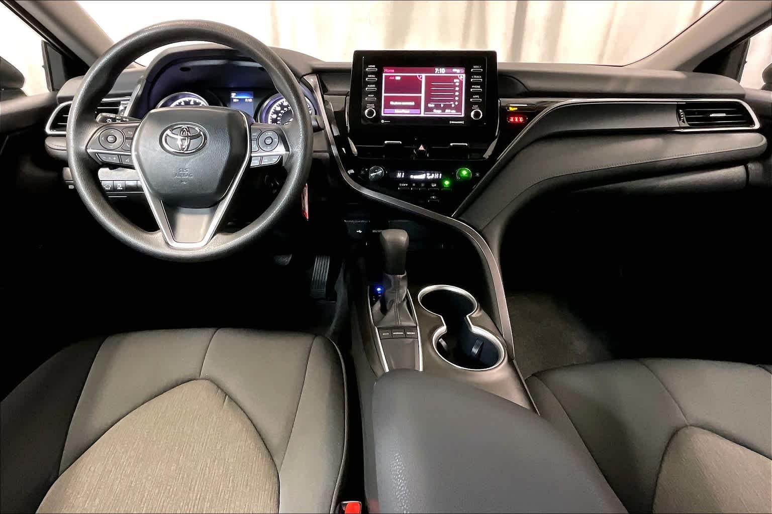 2023 Toyota Camry LE - Photo 21