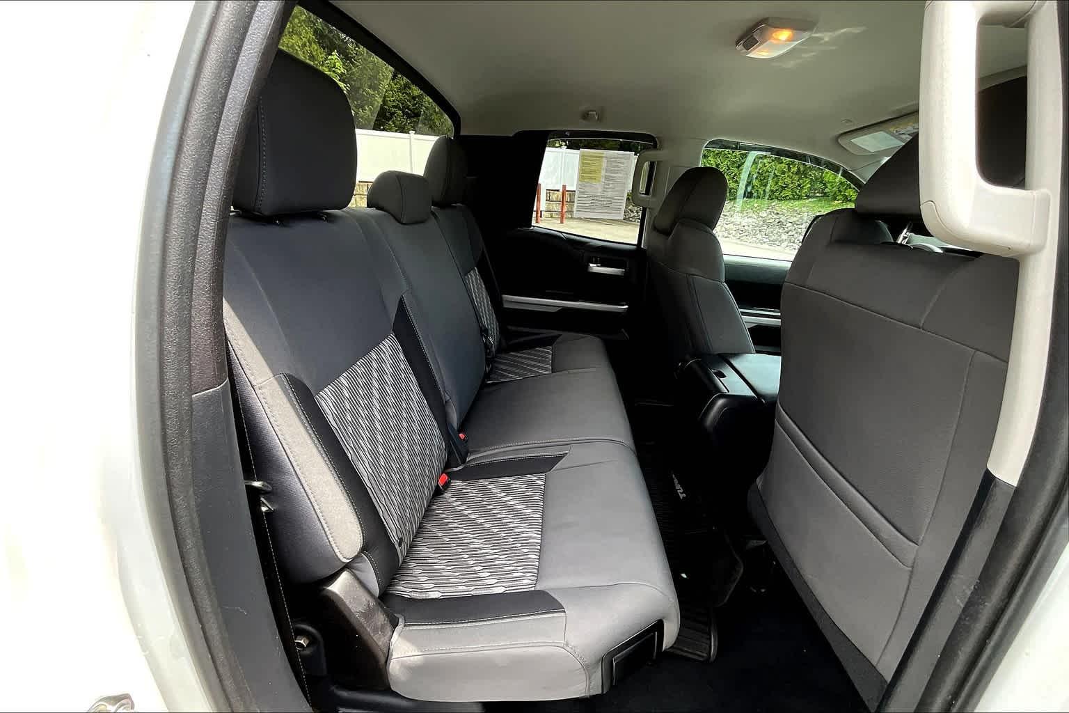 2019 Toyota Tundra SR5 Double Cab 6.5 Bed 5.7L - Photo 16