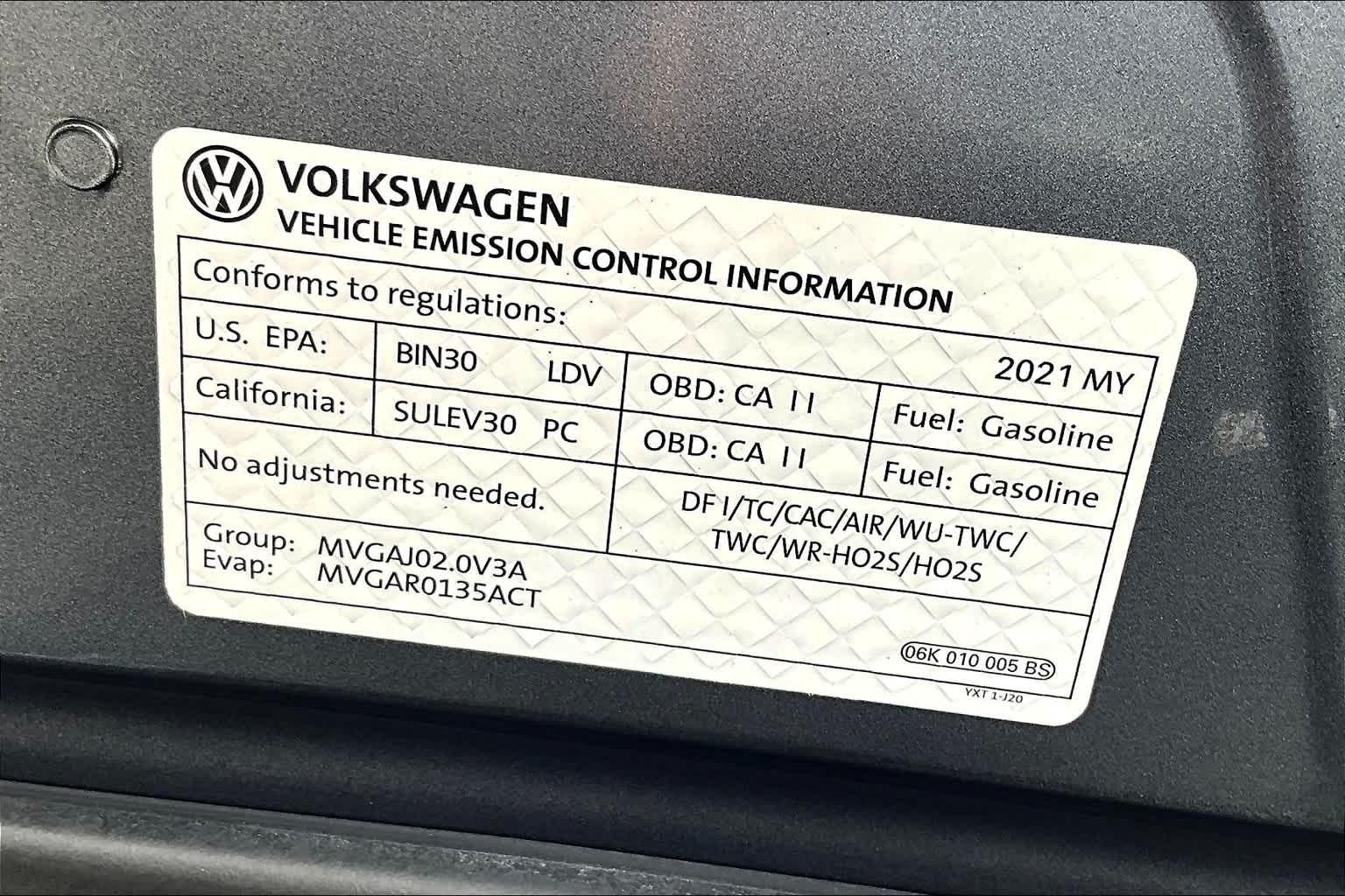 2021 Volkswagen Tiguan SE - Photo 35