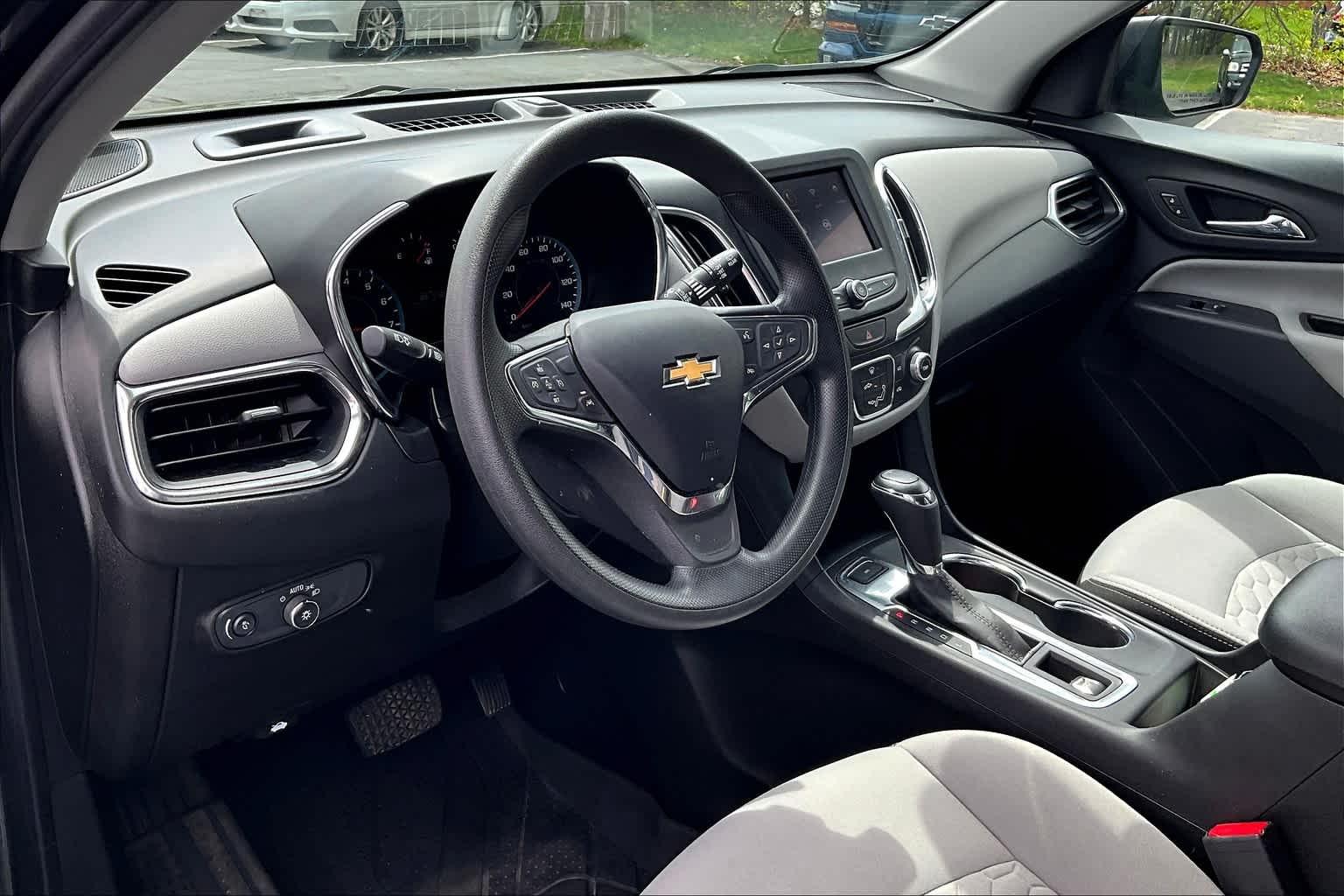 2021 Chevrolet Equinox LS - Photo 8