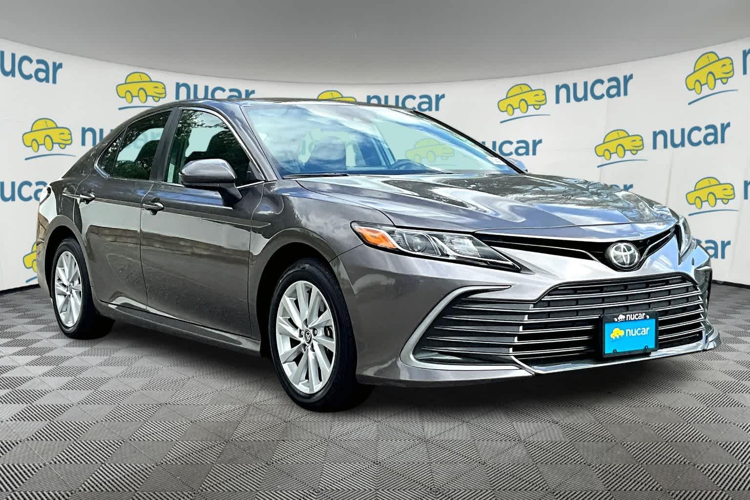2024 Toyota Camry LE - Photo 1