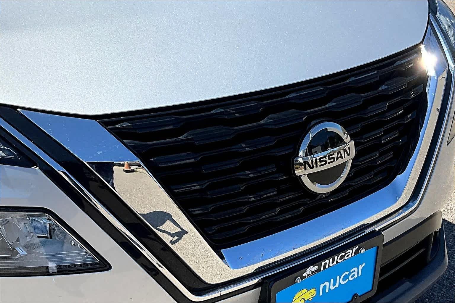2021 Nissan Rogue SV - Photo 31