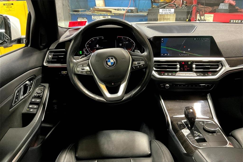 2019 BMW 3 Series 330i xDrive - Photo 17