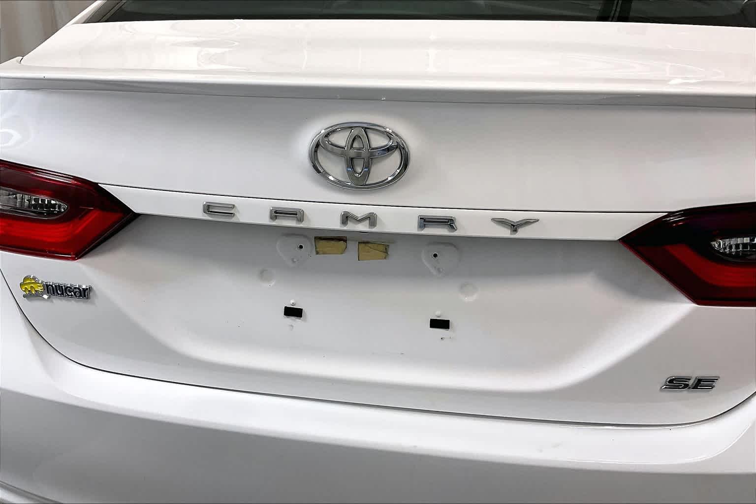 2021 Toyota Camry SE - Photo 27