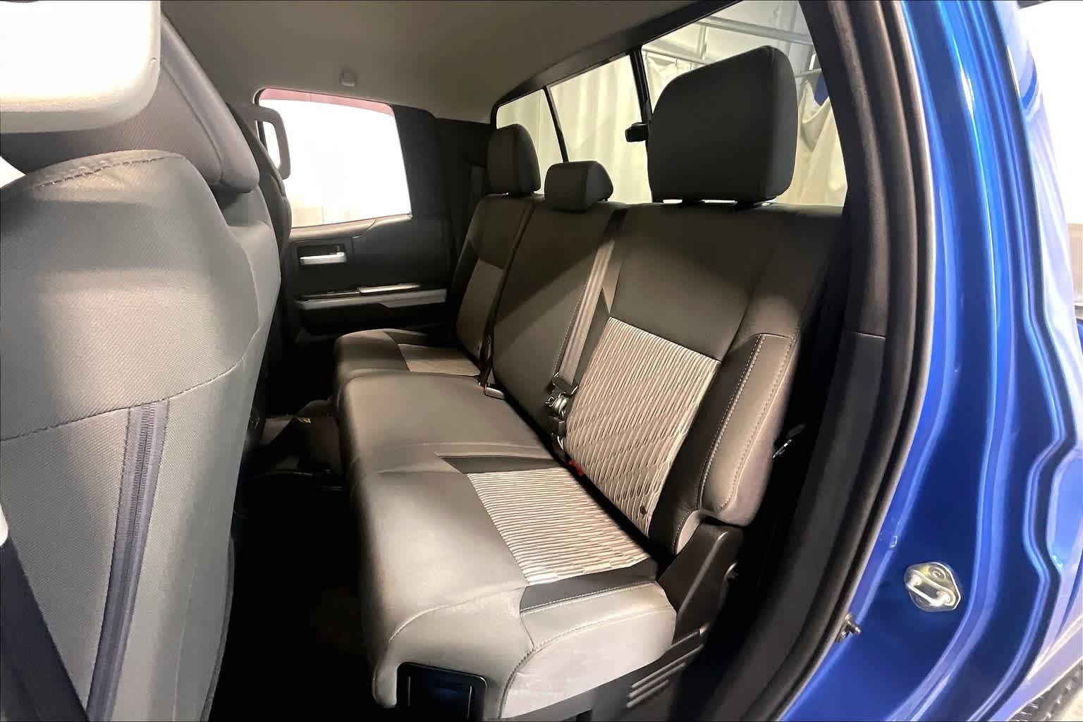 2017 Toyota Tundra SR5 Double Cab 6.5 Bed 5.7L - Photo 15