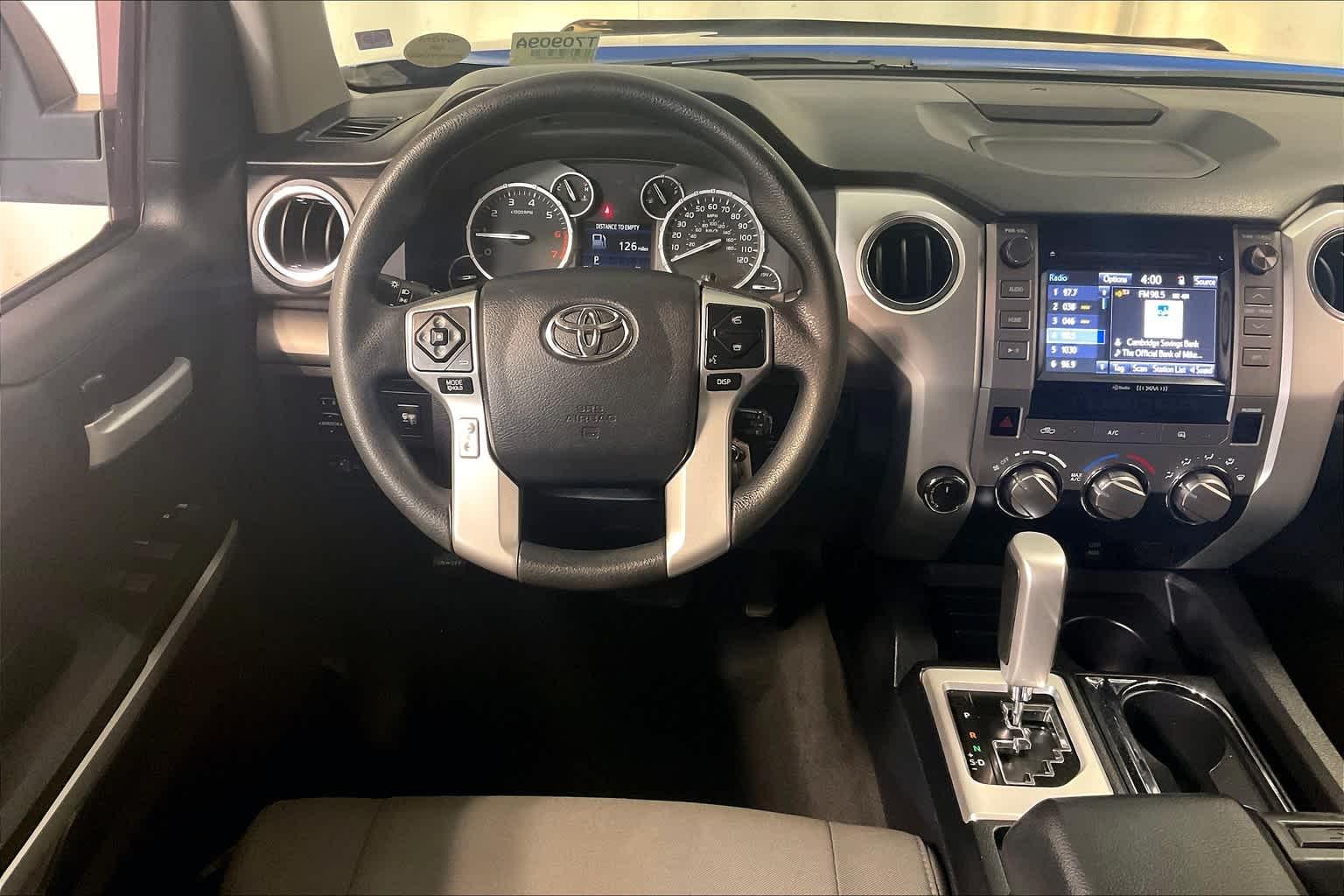 2017 Toyota Tundra SR5 Double Cab 6.5 Bed 5.7L - Photo 17