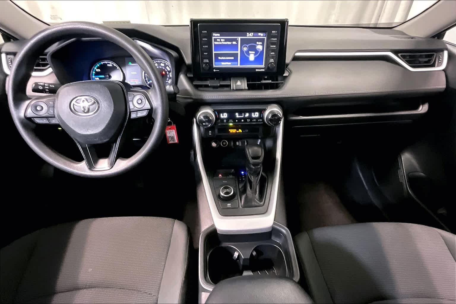 2020 Toyota RAV4 Hybrid LE - Photo 22