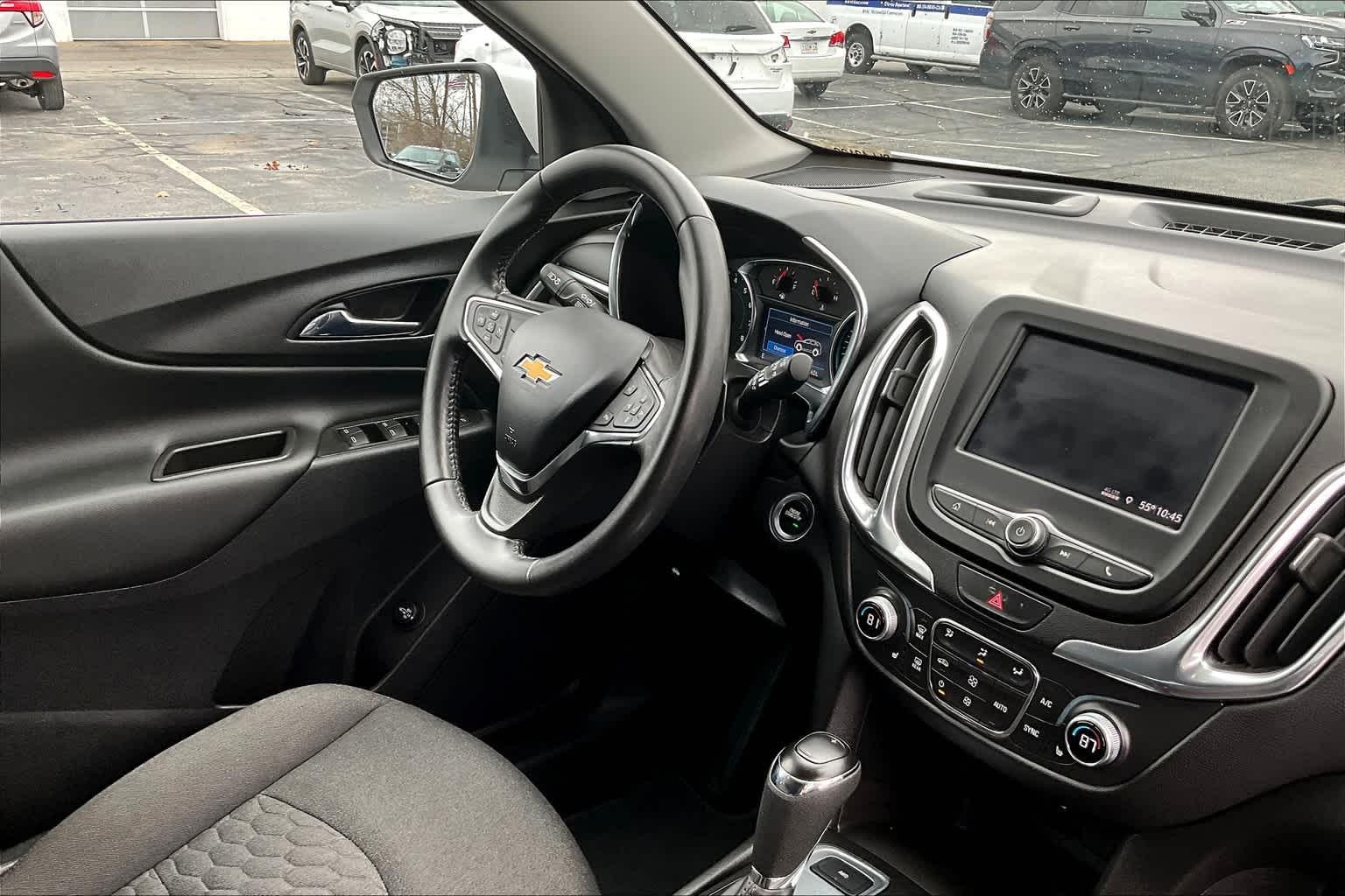 2021 Chevrolet Equinox LT - Photo 21