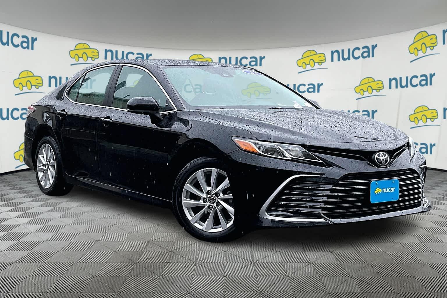 2021 Toyota Camry LE - Photo 1