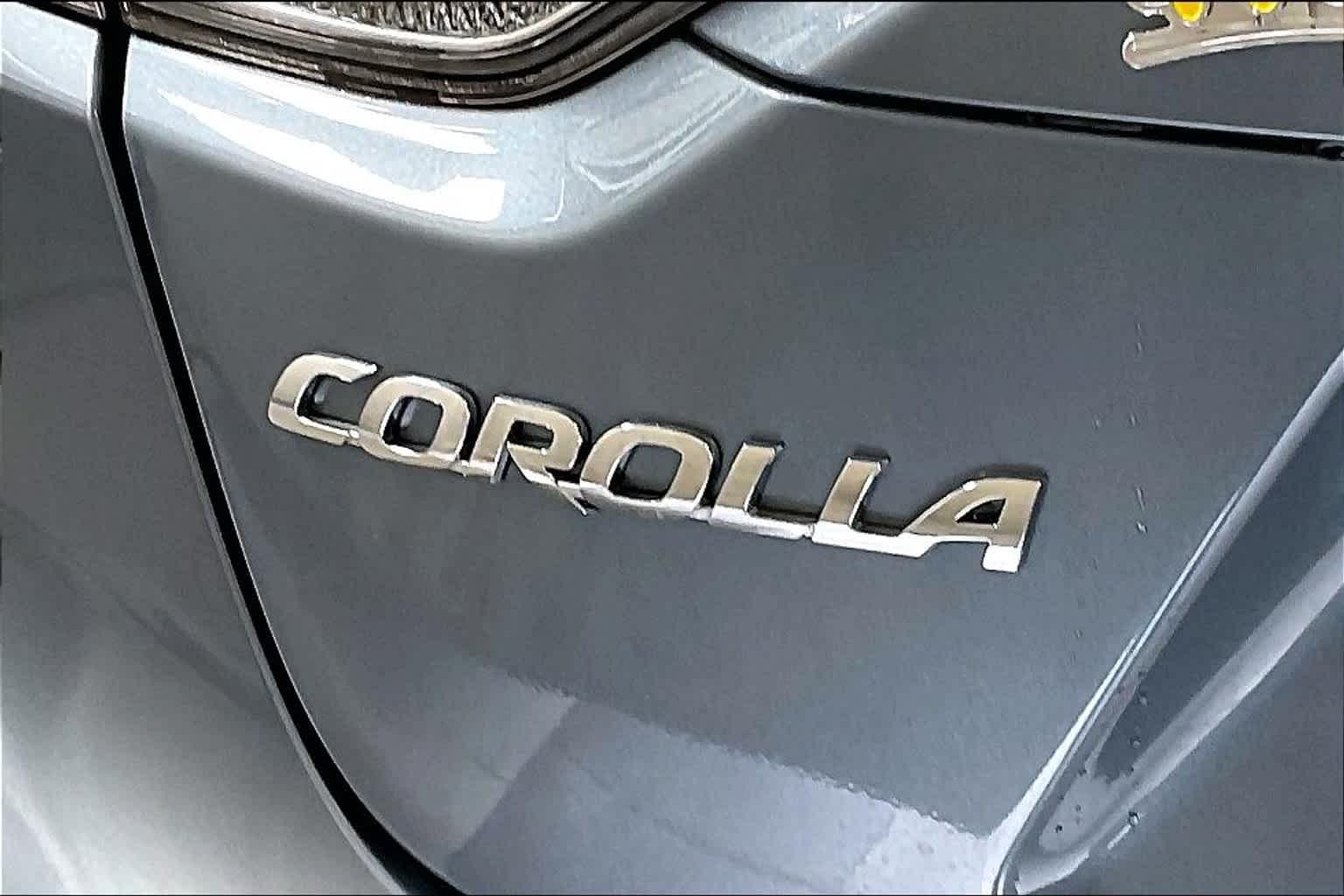 2021 Toyota Corolla LE - Photo 26