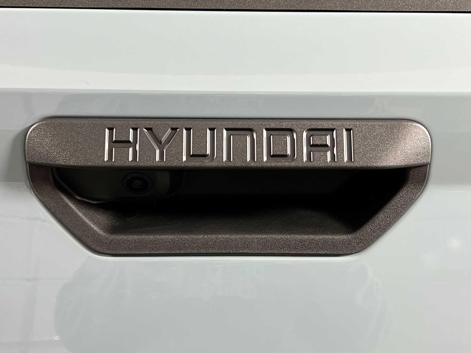 2024 Hyundai Santa Cruz SE AWD - Photo 17