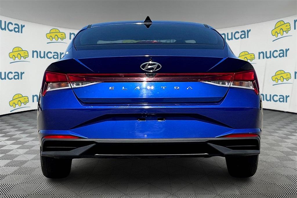2021 Hyundai Elantra SEL - Photo 5