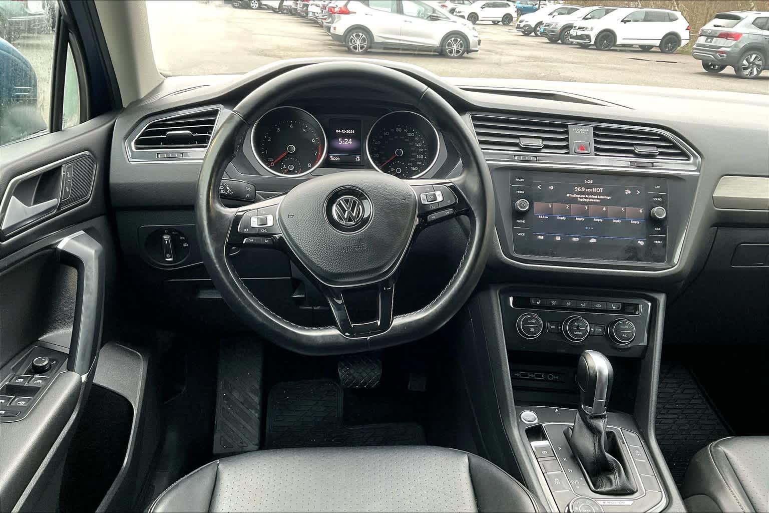 2018 Volkswagen Tiguan SE - Photo 17