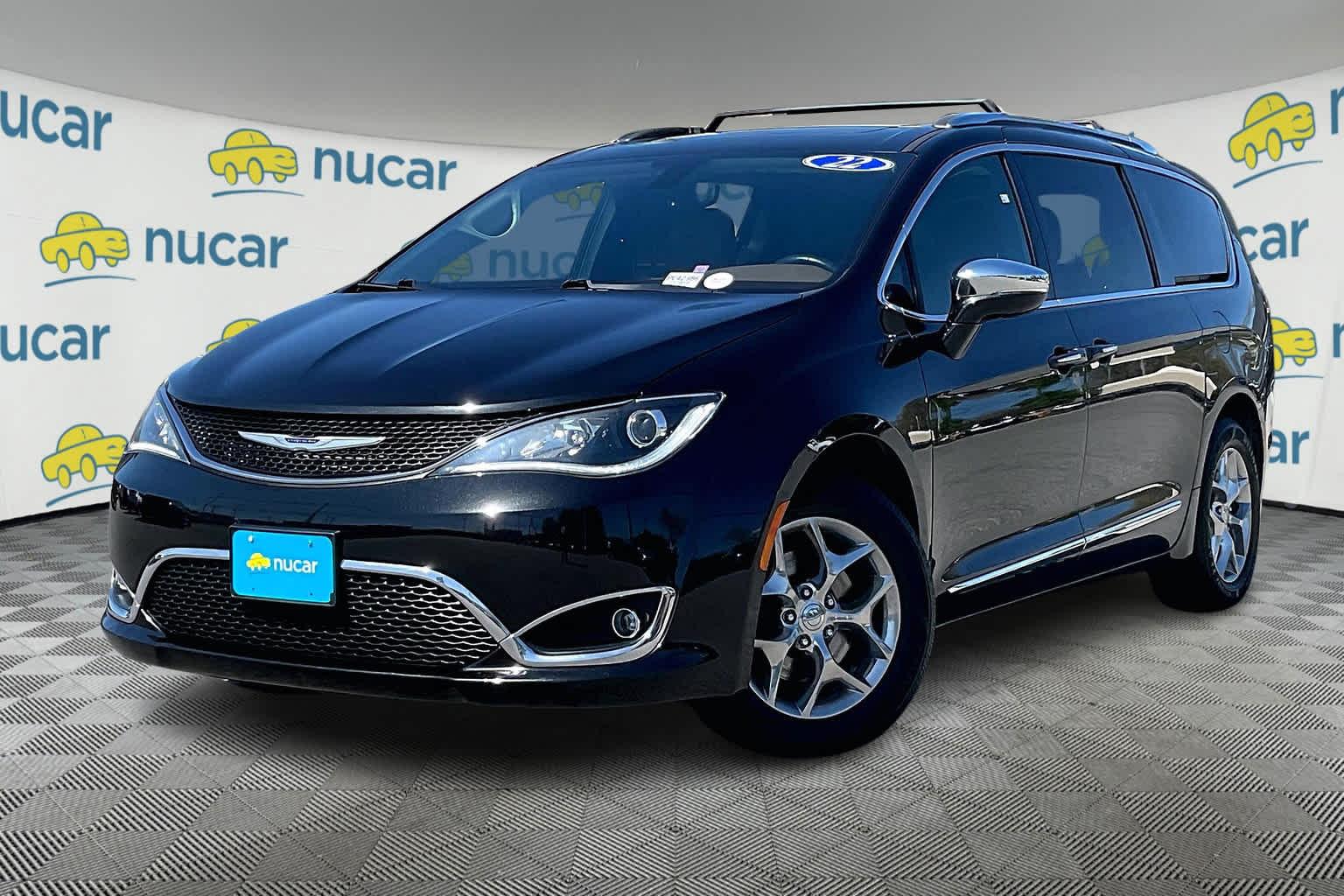 2019 Chrysler Pacifica Limited - Photo 3